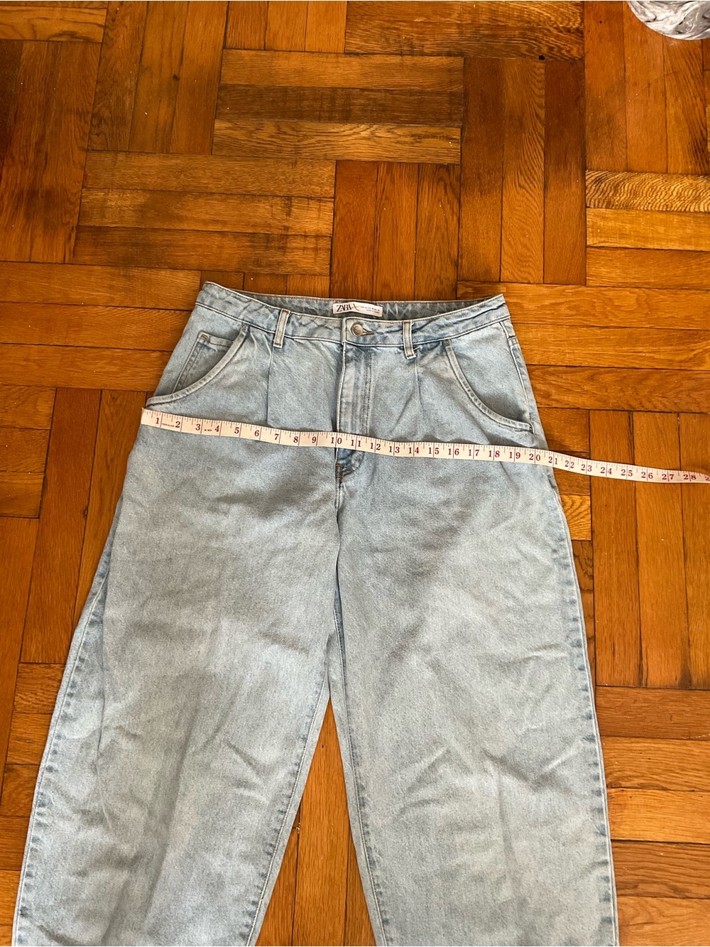Zara Women’s Light Wash Balloon Barrel Jeans Size USA 10 EUR 42 - Picture 5 of 8